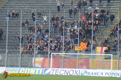 Tifosi giallorossi a Frosinone