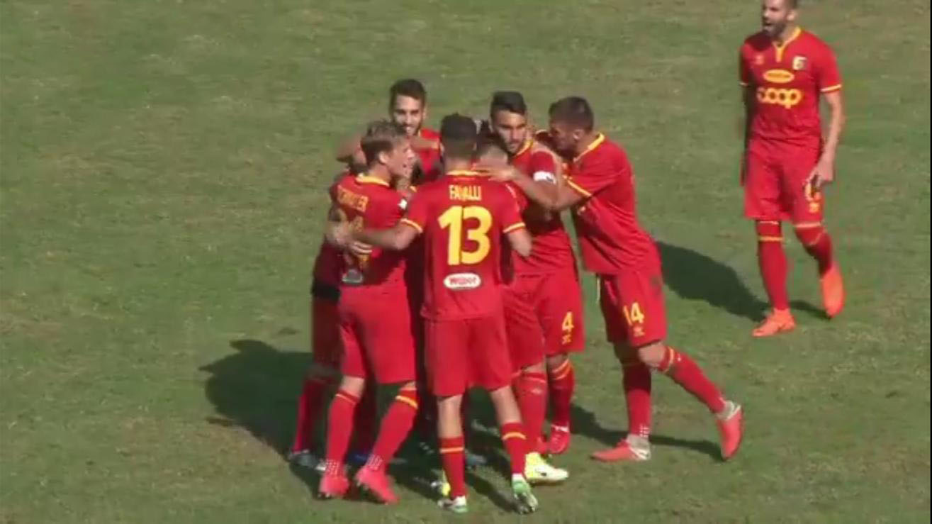 esultanza giannone gol paganese