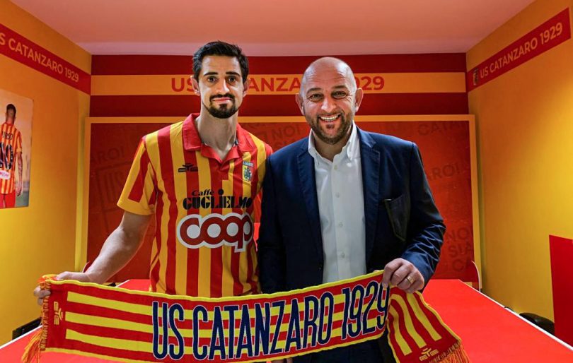 Ora è ufficiale: Jefferson è un calciatore del Catanzaro - UsCatanzaro.net